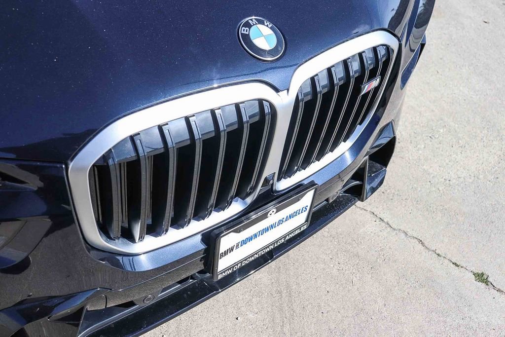 Used 2024 BMW X7 M60i AWD/4WD image 10