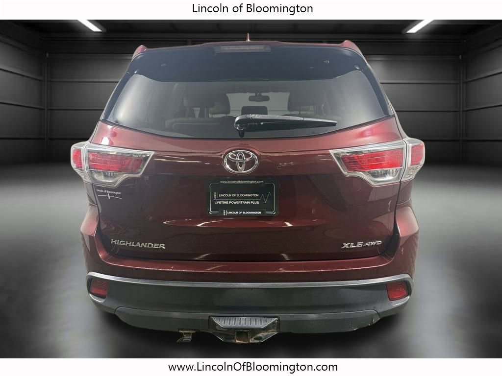 Used 2015 Toyota Highlander XLE image 5