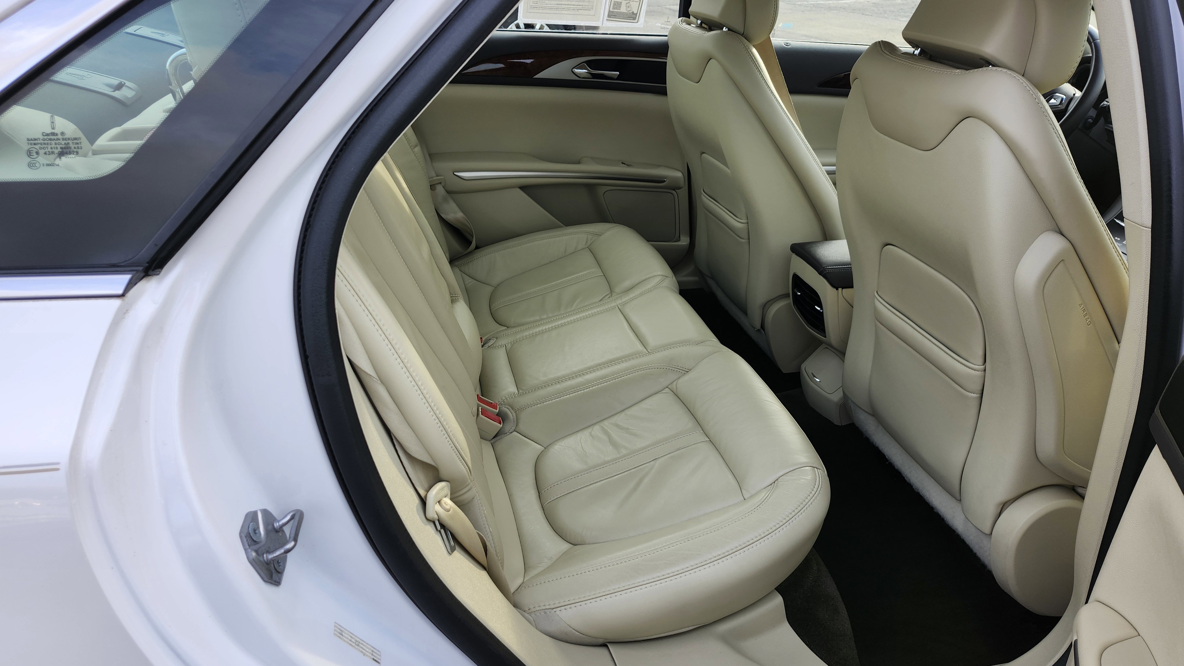 Used 2015 Lincoln MKZ w/ Equipment Group 101A Select image 19