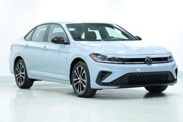 New 2026 Volkswagen Jetta Sport FWD image 3