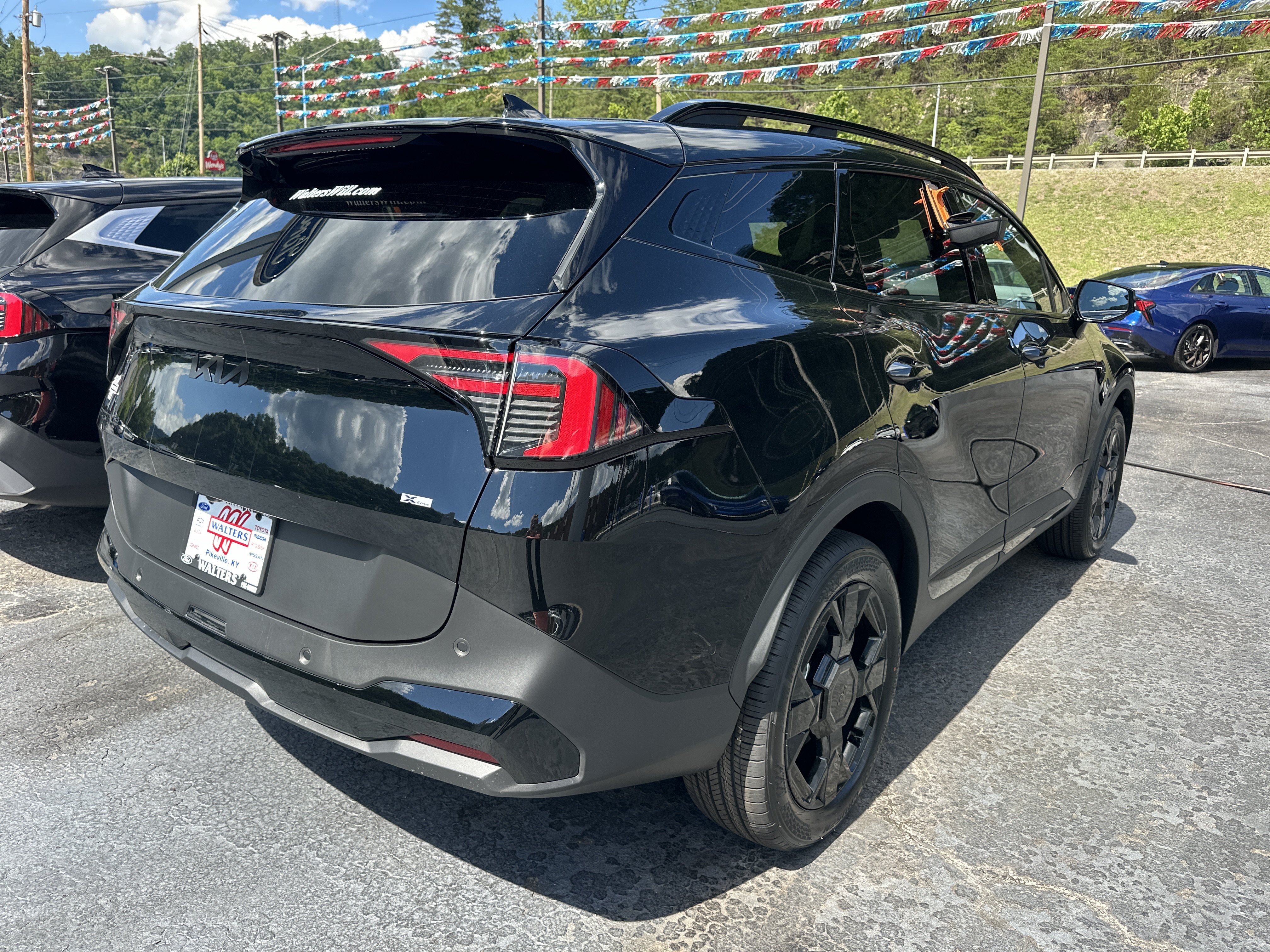 New 2026 Kia Sportage X-Line w/ X-Line Technology Package AWD/4WD image 2