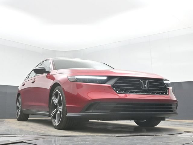 Used 2025 Honda Accord Sport image 28