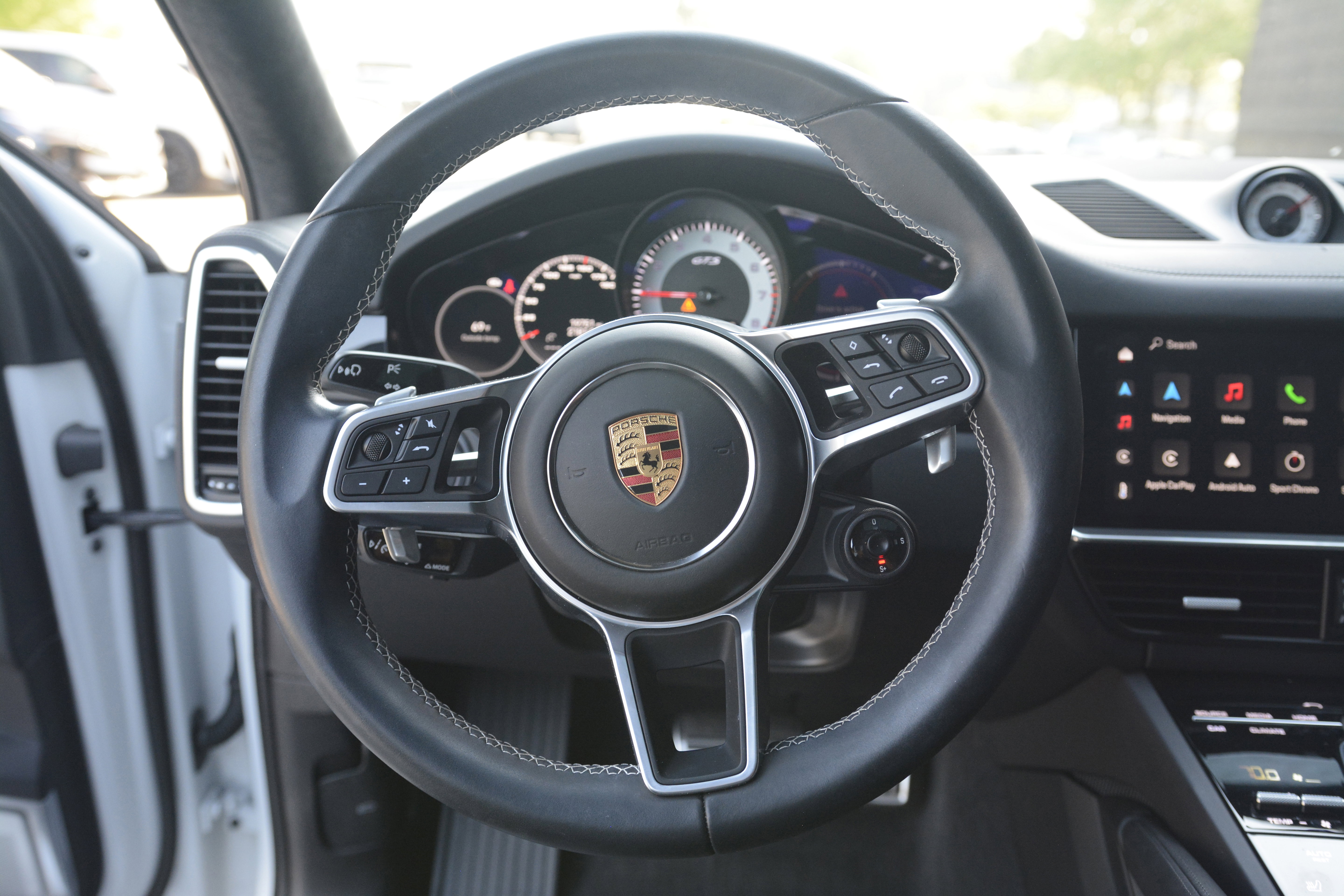 Certified 2022 Porsche Cayenne GTS AWD/4WD image 16