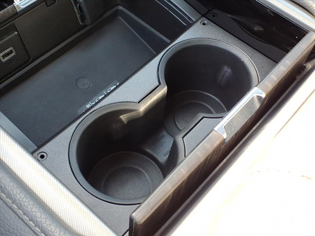 Used 2021 GMC Yukon Denali w/ Advanced Technology Package RWD image 26