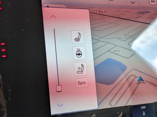 Used 2024 Jeep Wagoneer Series II w/ Flexible Seating Group image 27