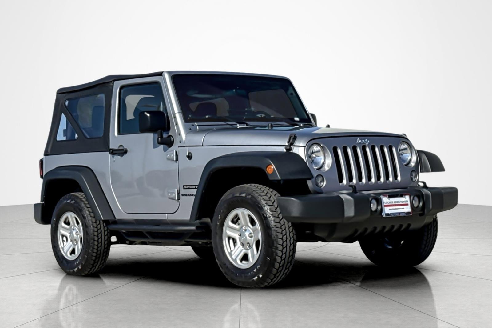Used 2016 Jeep Wrangler Sport image 7
