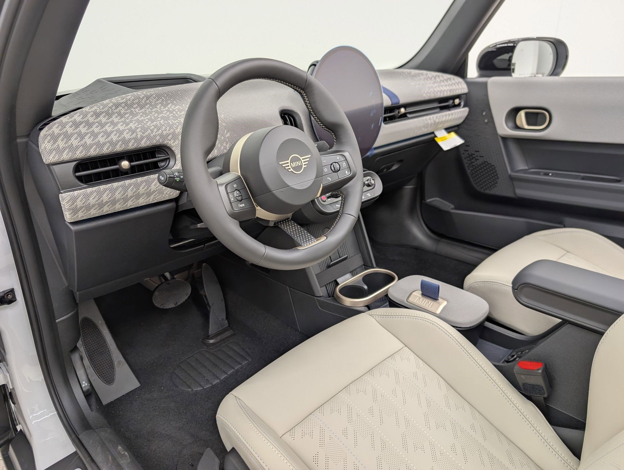 New 2026 MINI Cooper Convertible image 4