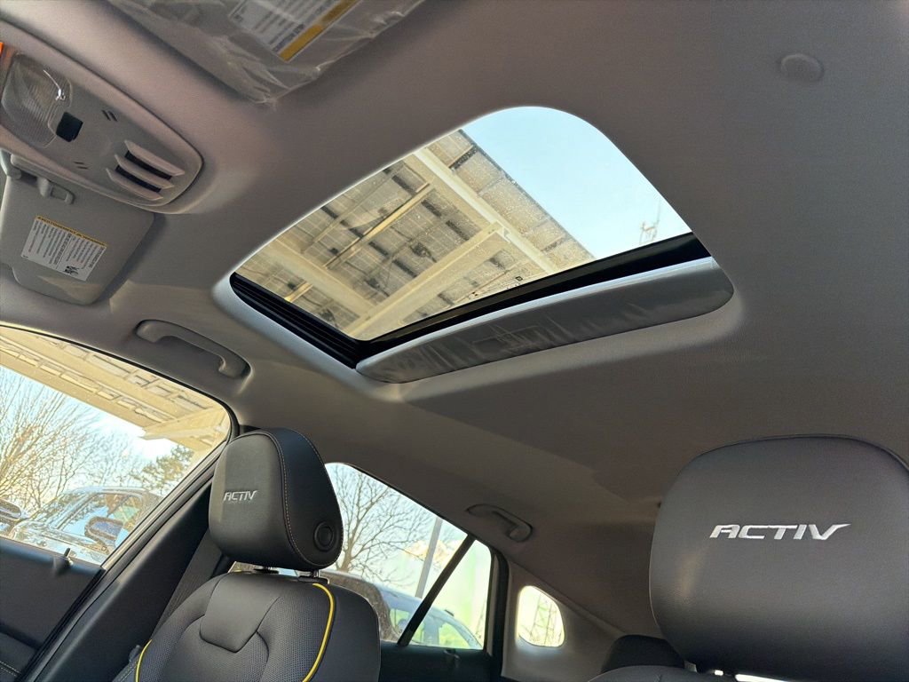 New 2026 Chevrolet Trax ACTIV w/ Sunroof Package image 14