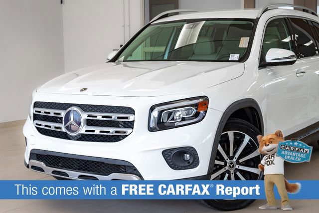Used 2021 Mercedes-Benz GLB 250 w/ Premium Package image 2