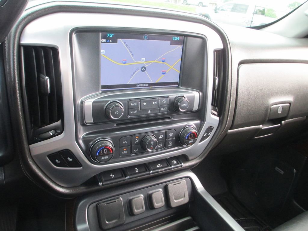 Used 2018 GMC Sierra 1500 SLT w/ SLT Premium Package AWD/4WD image 30
