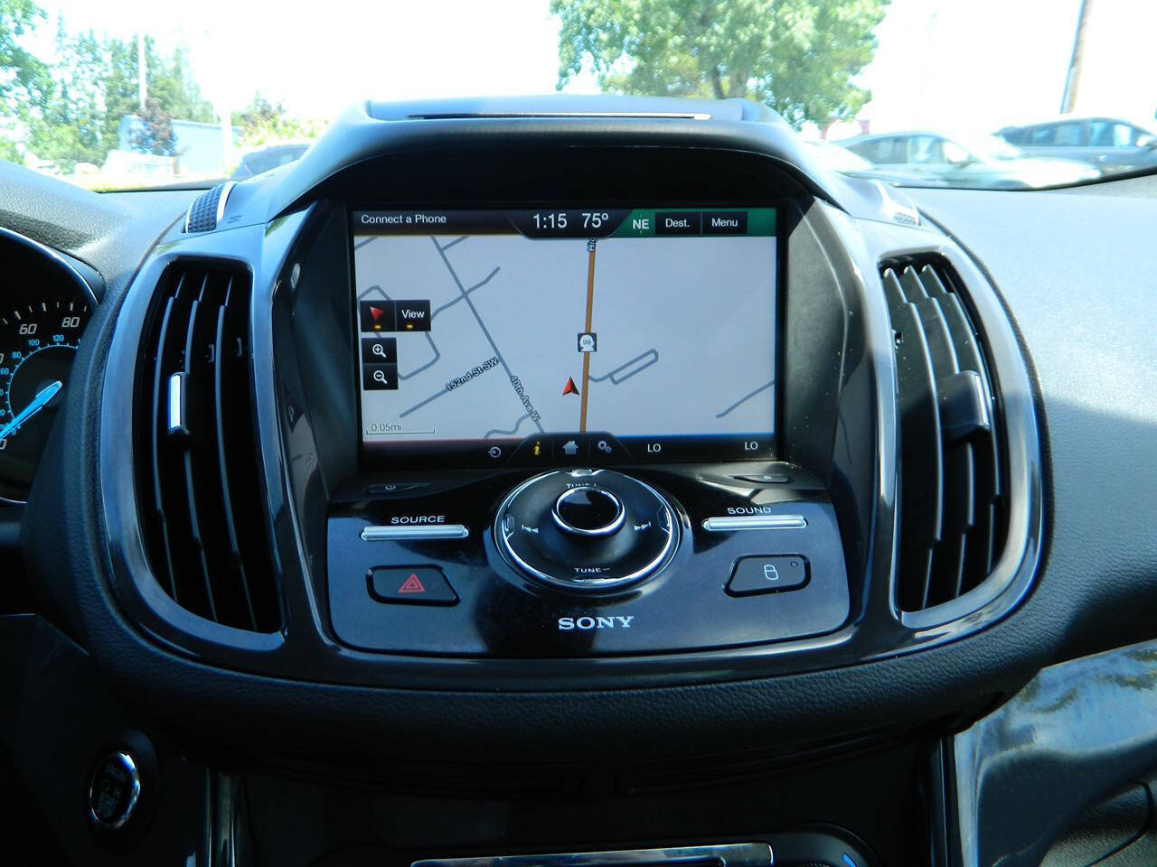 Used 2013 Ford Escape Titanium w/ Parking Technology Pkg AWD/4WD image 19