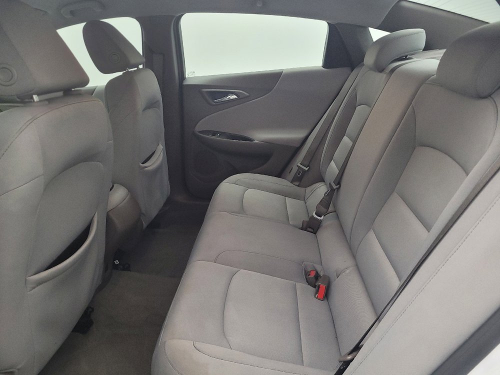 Used 2022 Chevrolet Malibu LS w/ Driver Confidence Package II FWD image 18