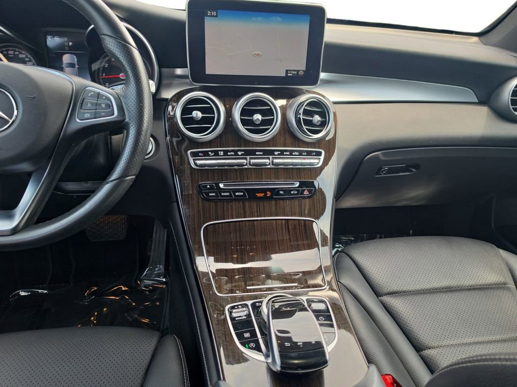 Used 2018 Mercedes-Benz GLC 300 image 11