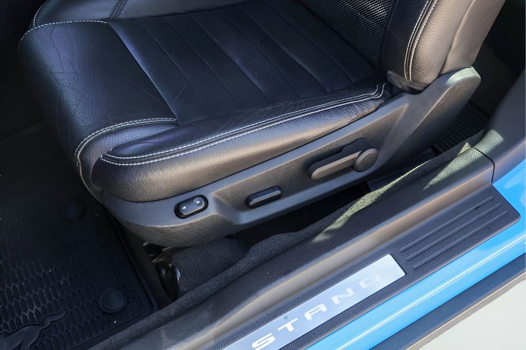 Used 2012 Ford Mustang GT Premium w/ Security Pkg image 11