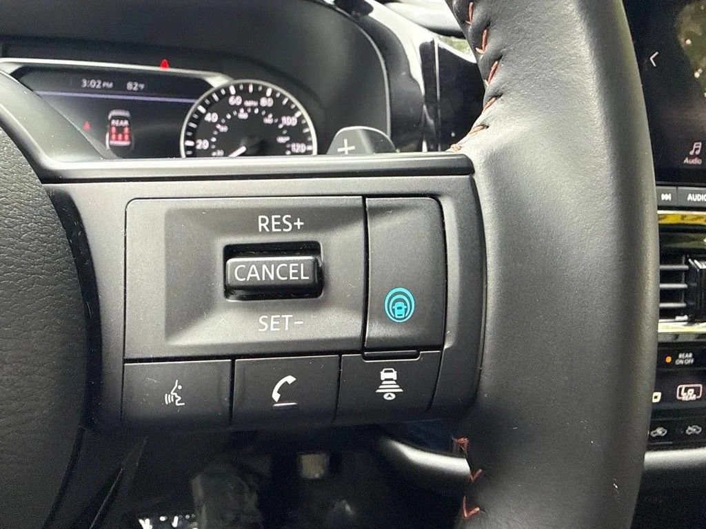 Used 2025 Nissan Pathfinder Rock Creek AWD/4WD image 25