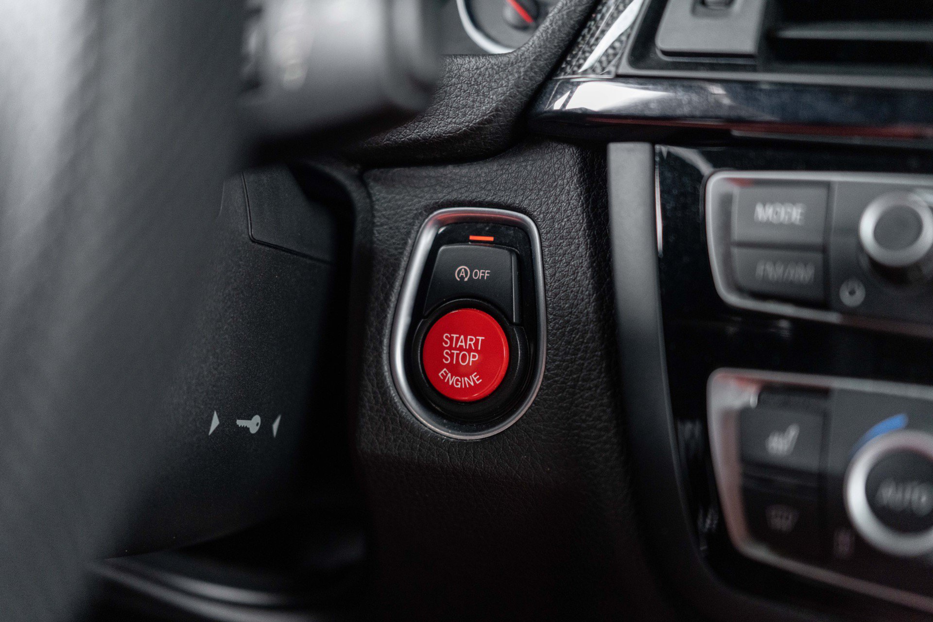 Used 2015 BMW M3 RWD image 74