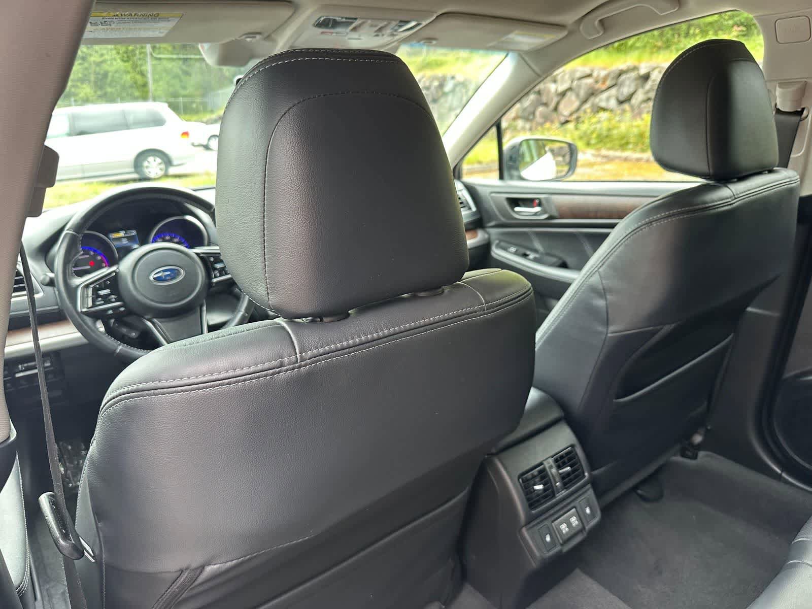 Used 2019 Subaru Outback 2.5i Limited AWD/4WD image 9