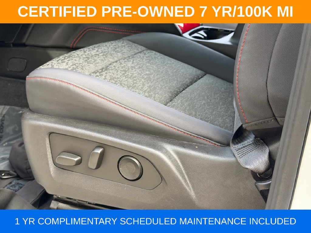 Used 2025 Chevrolet Colorado Z71 w/ Technology Package AWD/4WD image 31