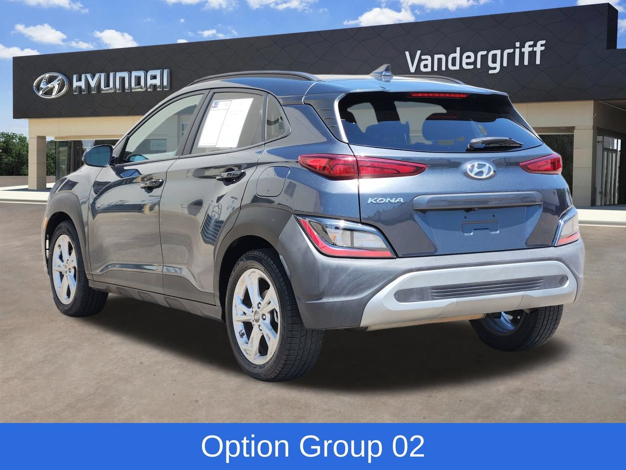 Used 2022 Hyundai Kona SEL w/ Convenience Package FWD image 3