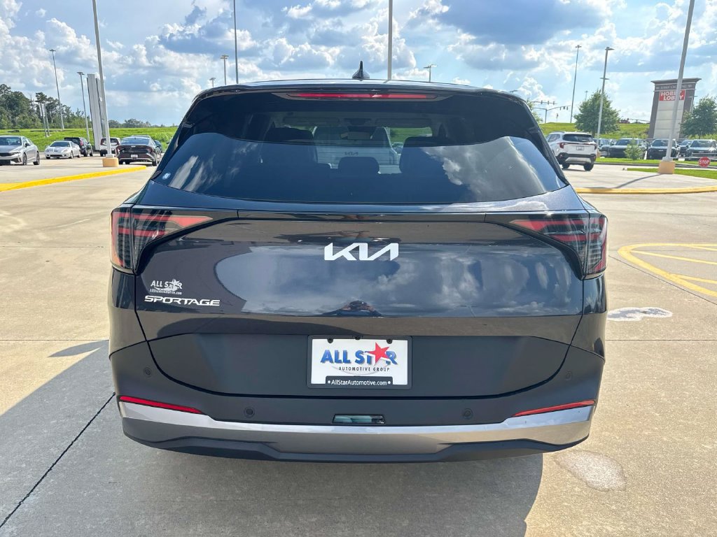 New 2026 Kia Sportage EX FWD image 7