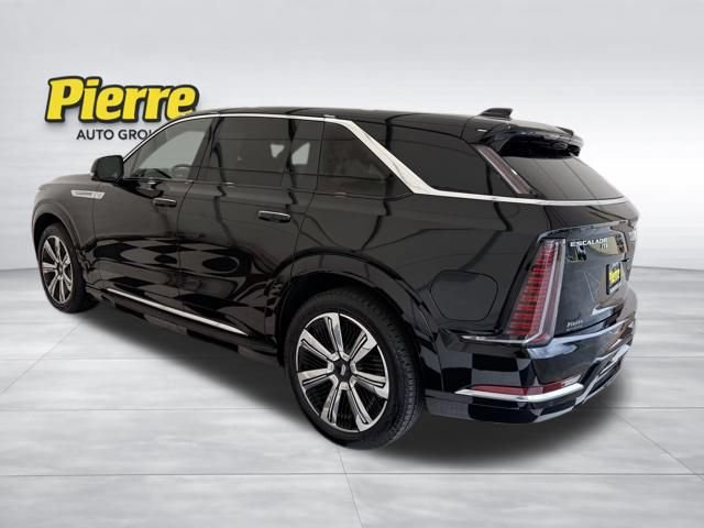 Used 2025 Cadillac Escalade IQ Luxury 2 w/ LPO, Premium Carpet Package AWD/4WD image 2