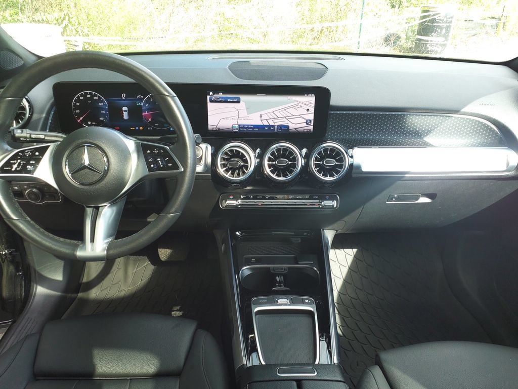 Certified 2024 Mercedes-Benz GLB 250 image 19
