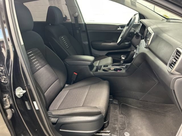 Used 2022 Kia Sportage LX w/ LX AWD Value Edition Package image 12