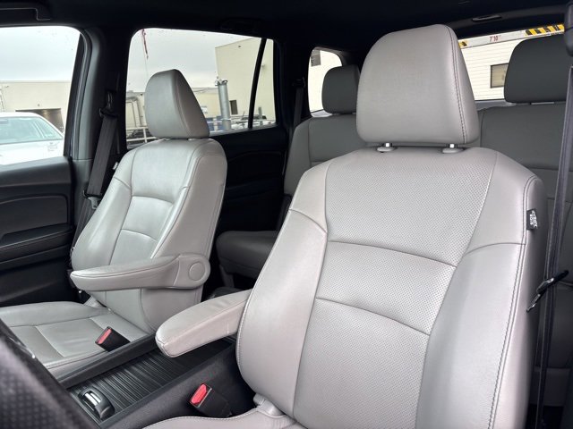 Used 2022 Honda Passport EX-L image 16