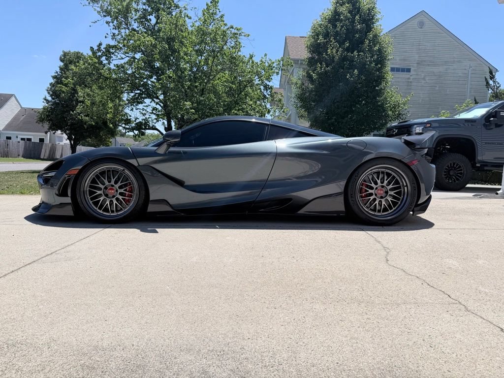 Used 2019 McLaren 720S Performance RWD image 17