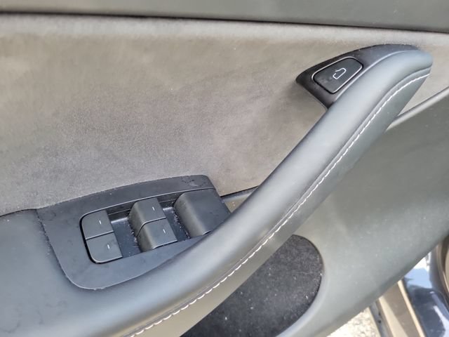Used 2024 Tesla Model Y 2WD image 16