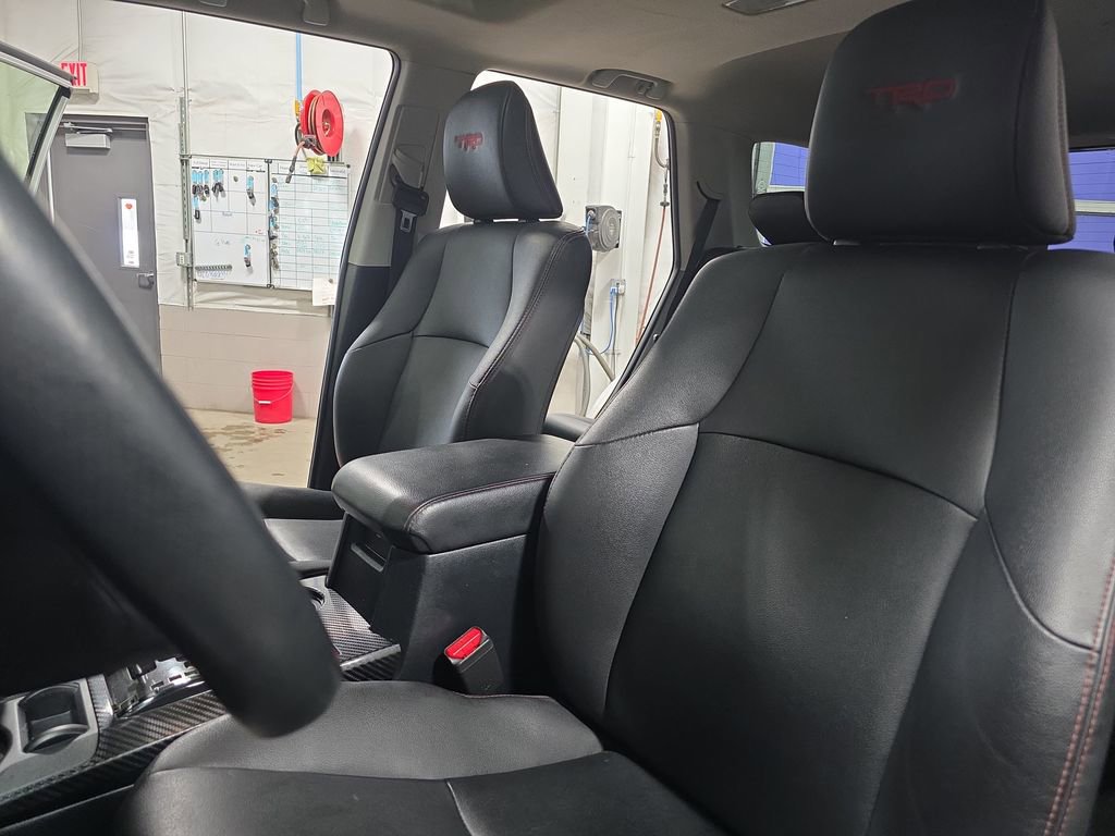 Used 2022 Toyota 4Runner TRD Off-Road Premium image 14