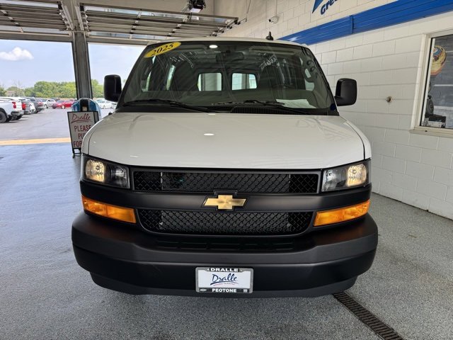 Used 2025 Chevrolet Express 2500 w/ Driver Convenience Package image 3