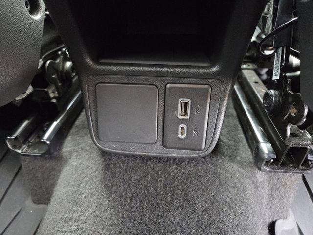 Used 2023 Buick Encore GX Preferred w/ Cold Weather Comfort Package AWD/4WD image 14