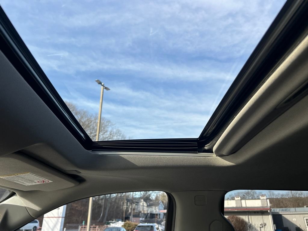 Used 2022 Chevrolet Silverado 2500 LTZ w/ LTZ Plus Package image 12