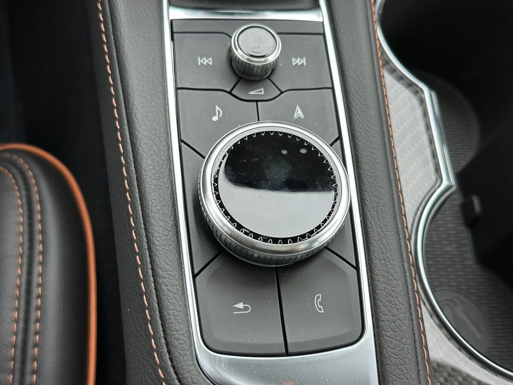 New 2025 Cadillac CT4 V w/ Super Cruise Package image 31