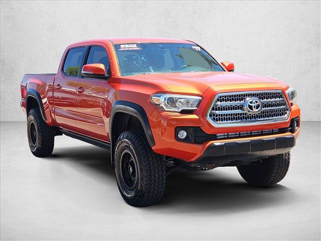 Used 2017 Toyota Tacoma TRD Off-Road w/ Tow Package AWD/4WD video 3
