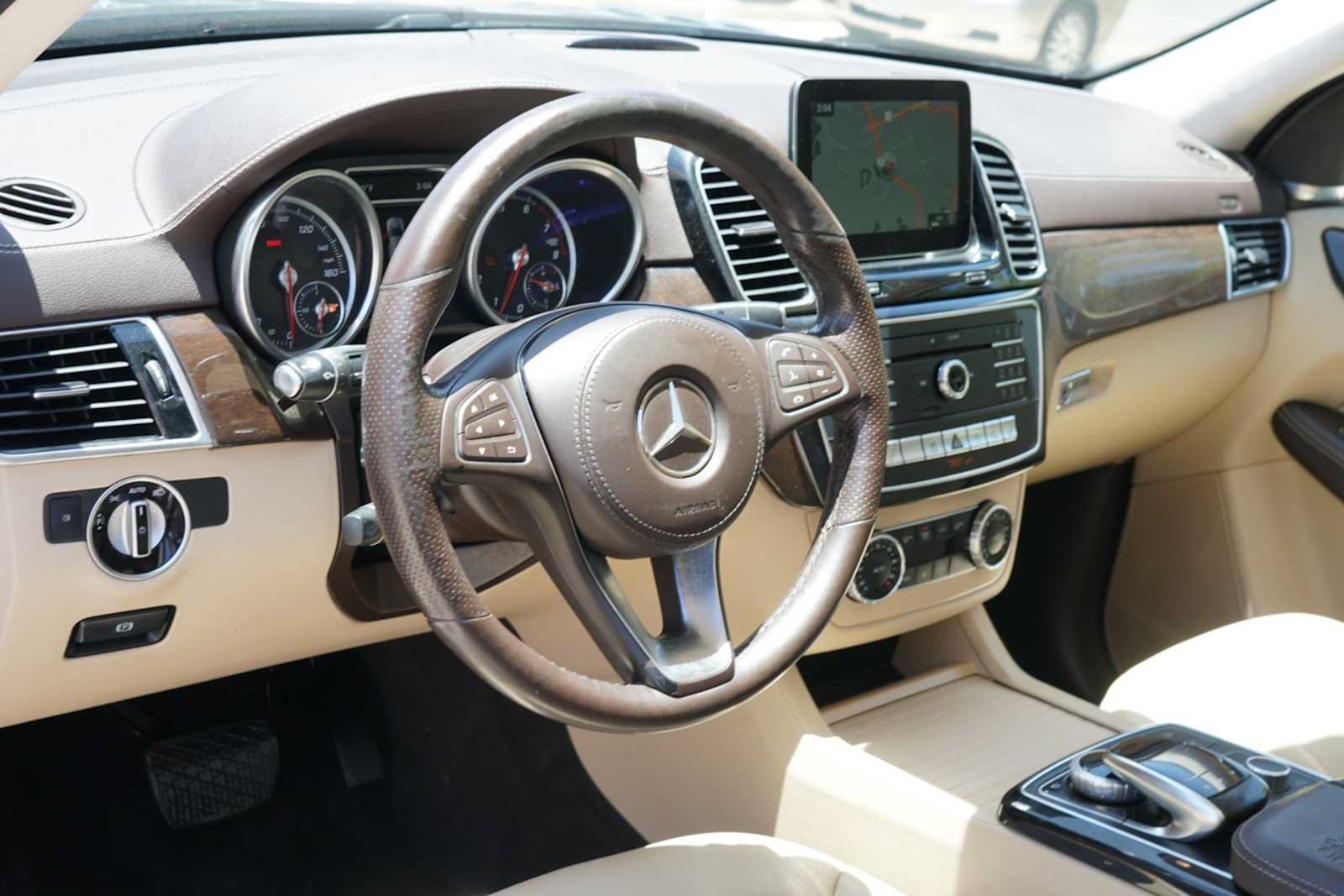 Used 2017 Mercedes-Benz GLS 450 4MATIC w/ Premium Package image 11