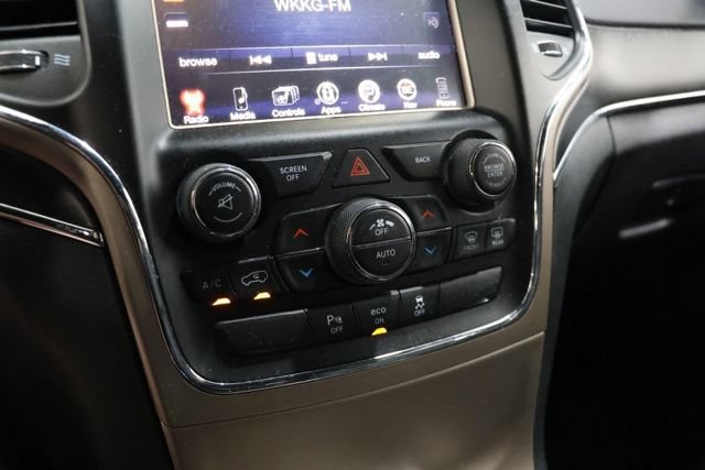 Used 2015 Jeep Grand Cherokee Limited AWD/4WD image 29