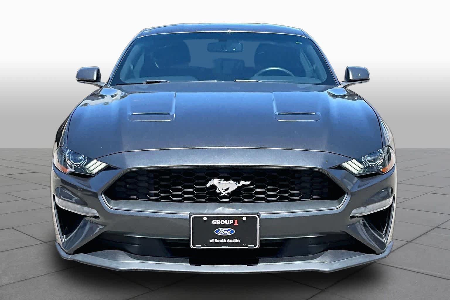 Used 2020 Ford Mustang Coupe w/ Equipment Group 101A RWD image 4