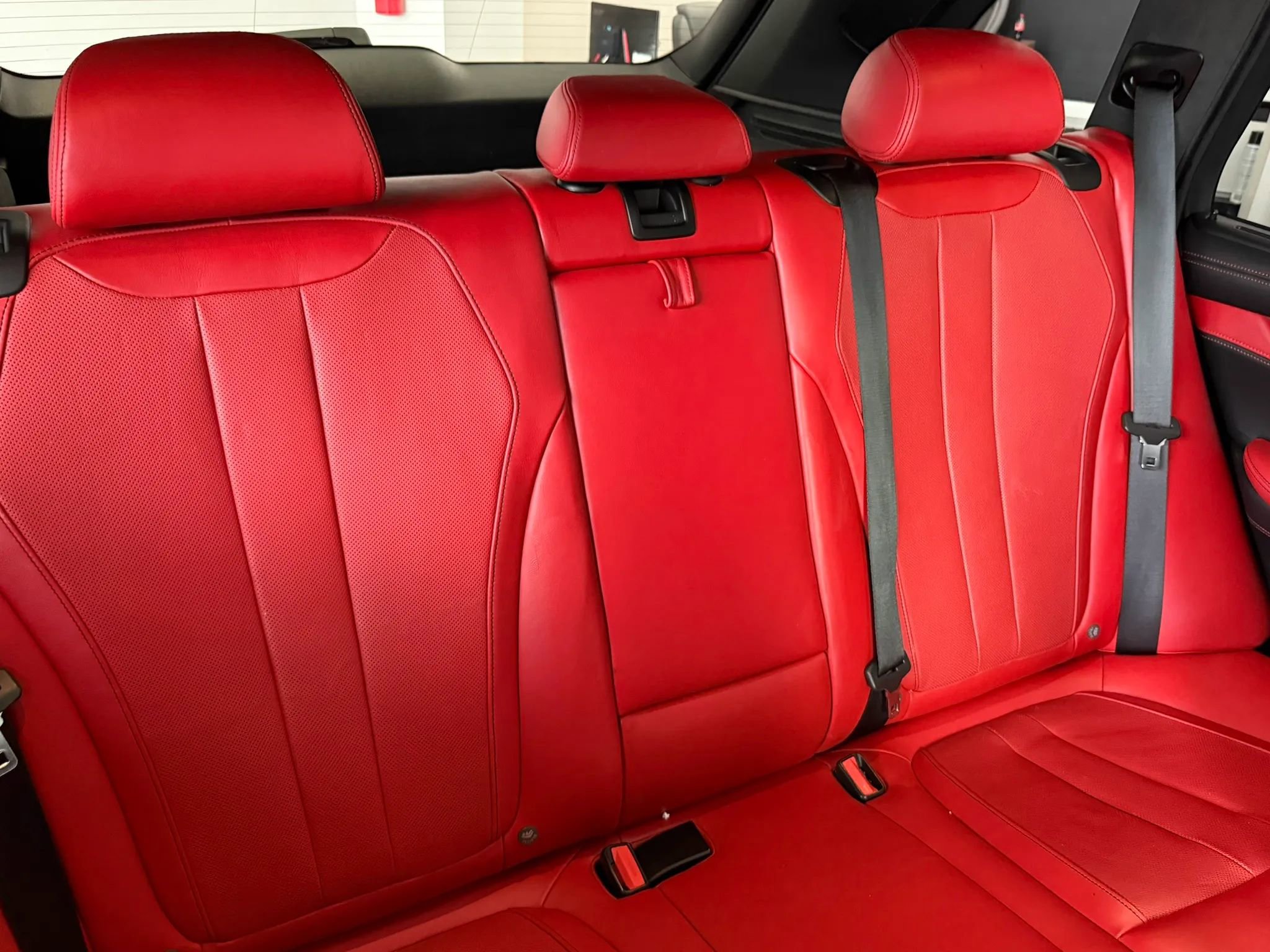 Used 2017 BMW X5 M image 20