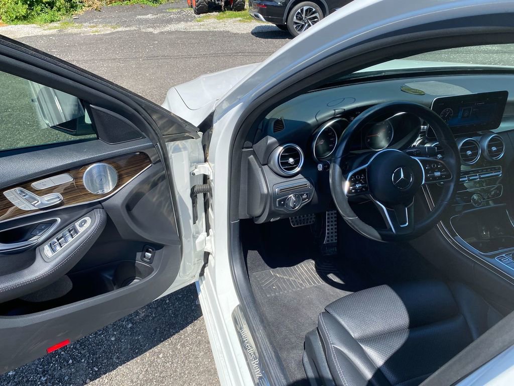 Used 2020 Mercedes-Benz C 300 4MATIC Sedan image 10