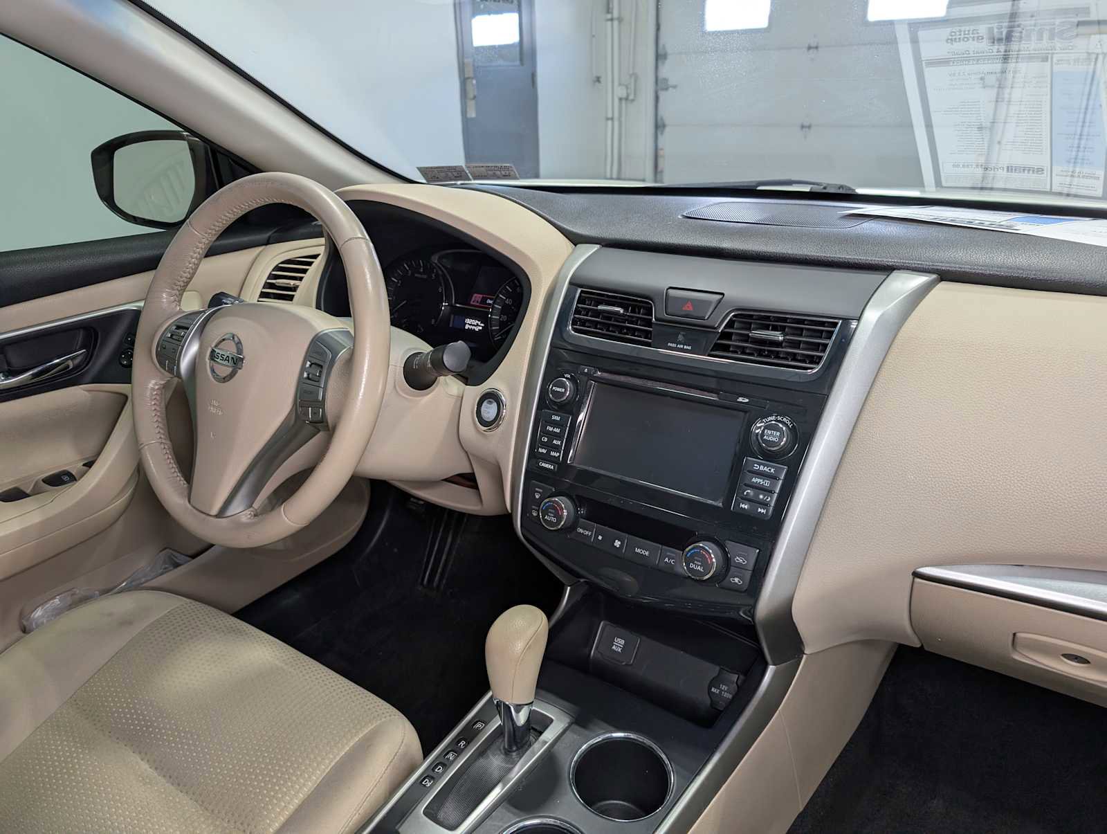 Used 2015 Nissan Altima 2.5 SV w/ Convenience Package FWD image 41
