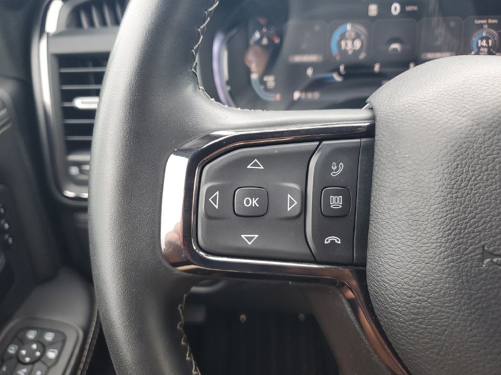 Used 2025 RAM 3500 Limited AWD/4WD image 21
