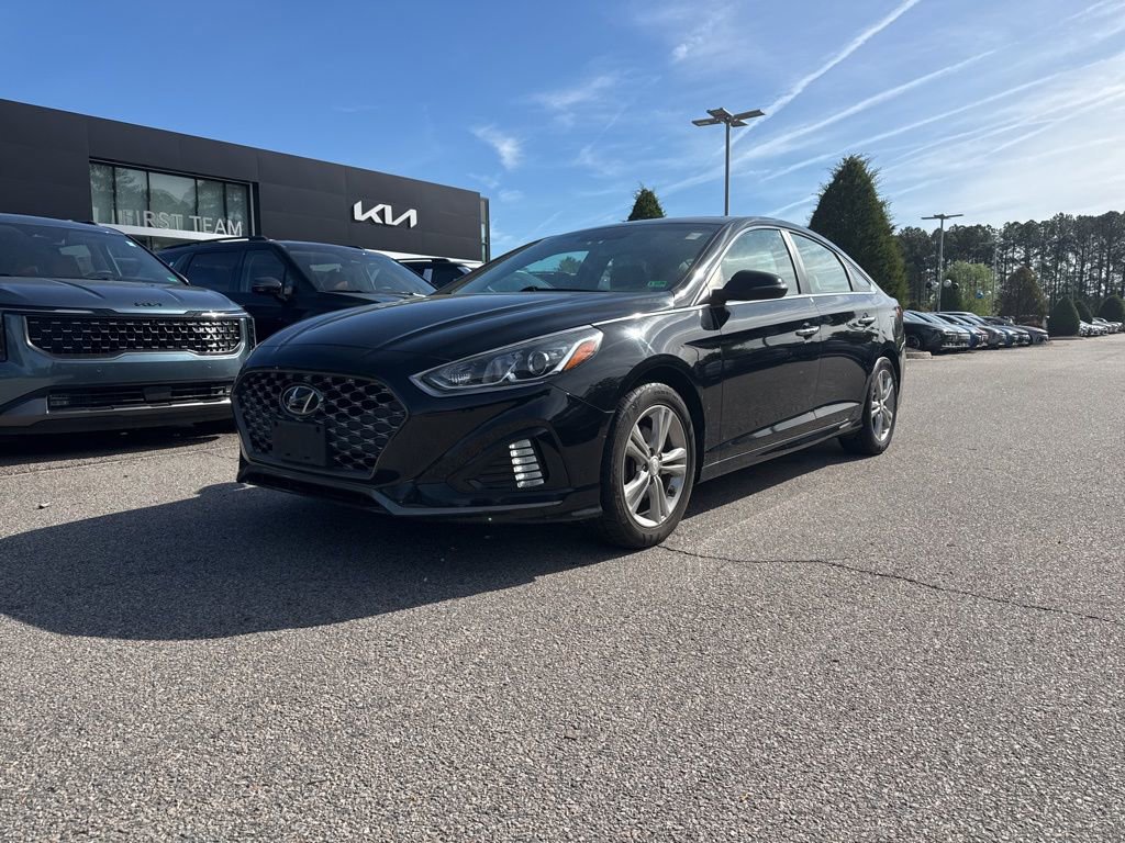 Used 2019 Hyundai Sonata SEL image 1