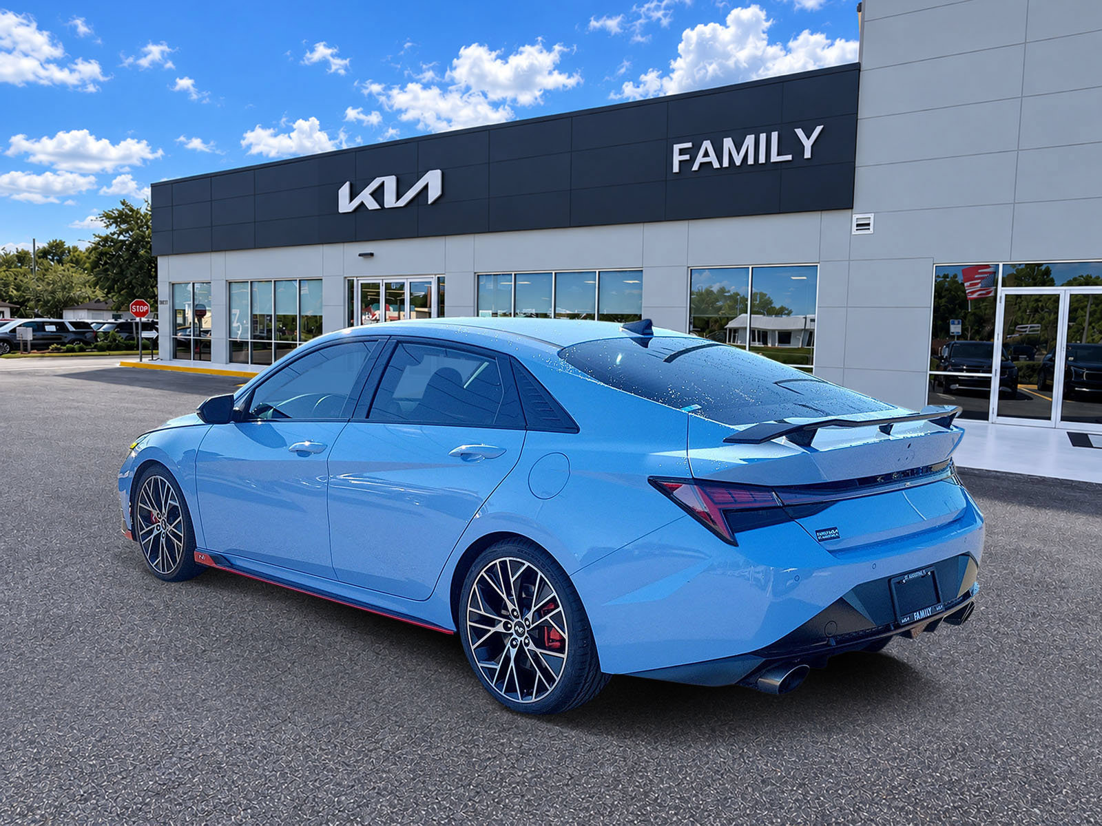 Used 2022 Hyundai Elantra N FWD image 4