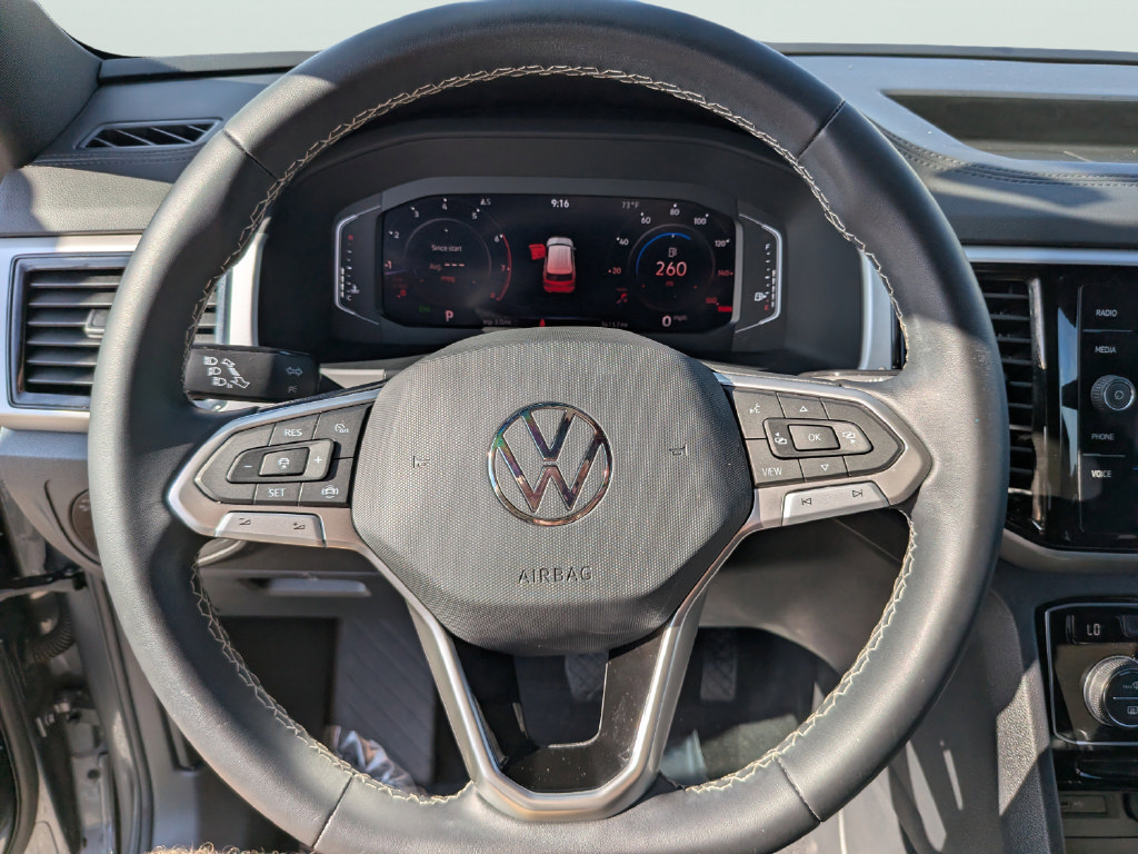 Certified 2023 Volkswagen Atlas Cross Sport SE FWD image 29