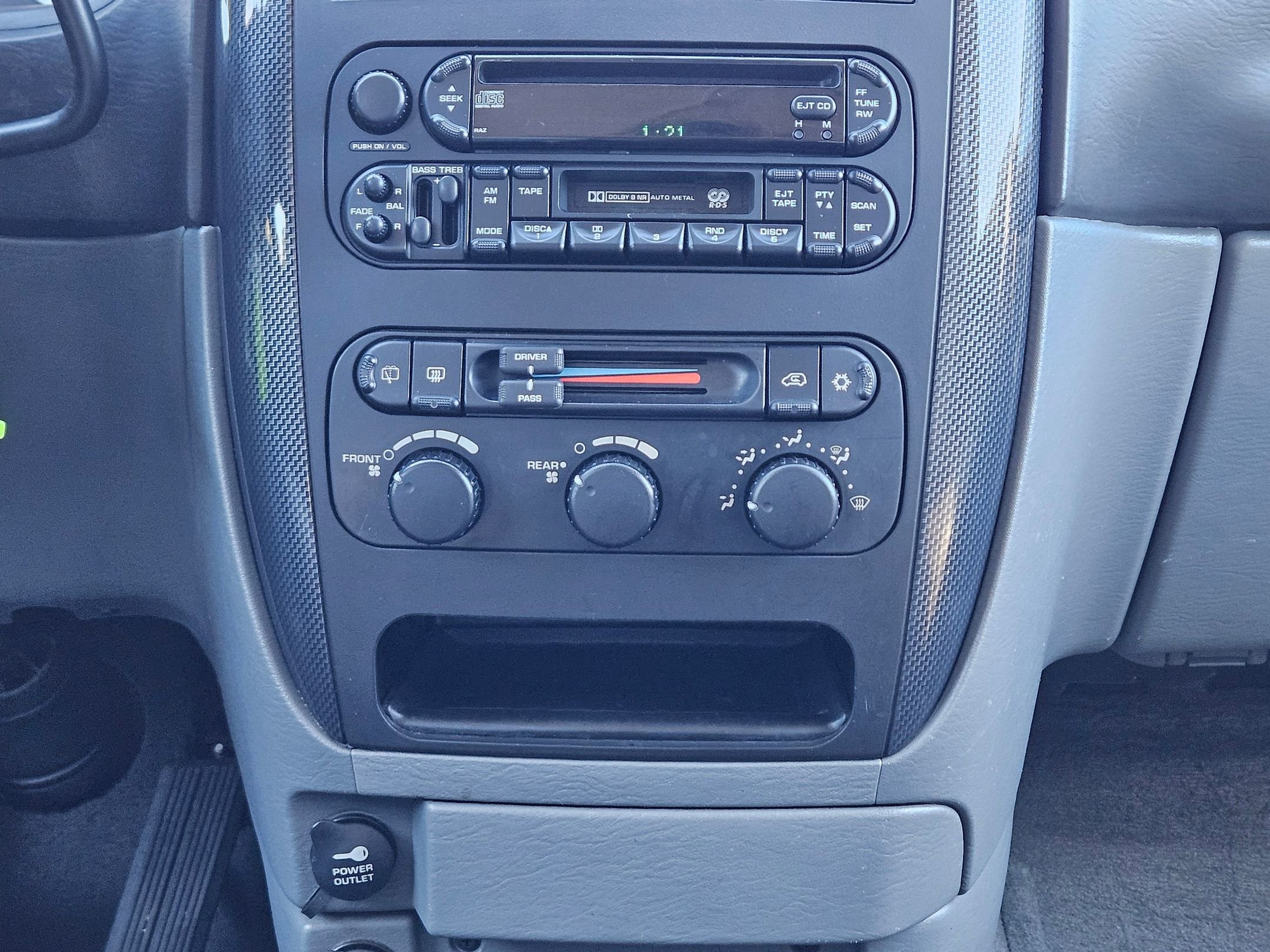 Used 2007 Dodge Grand Caravan SXT image 13