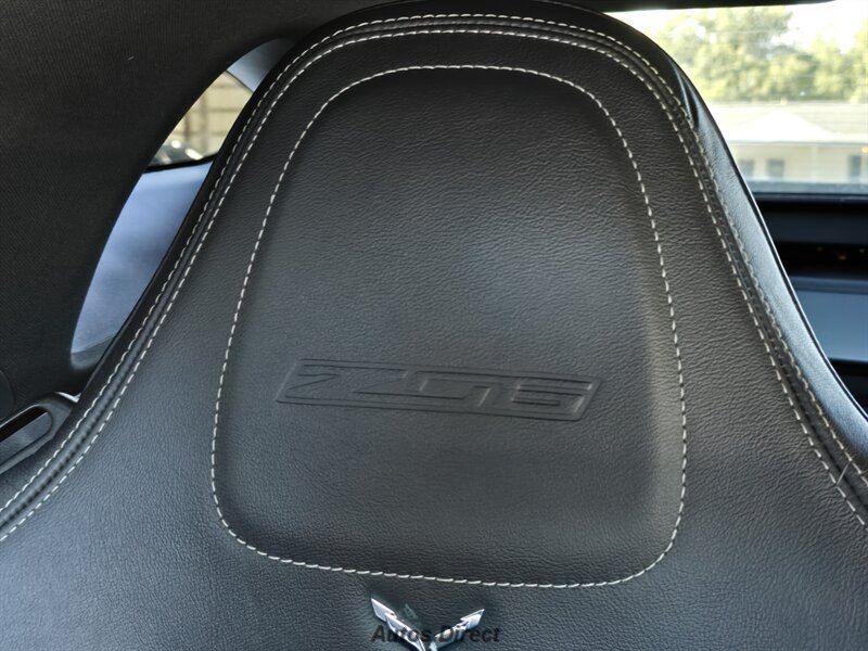 Used 2016 Chevrolet Corvette Z06 w/ Z07 Performance Package RWD image 36