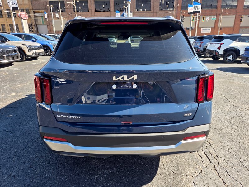New 2026 Kia Sorento S AWD/4WD image 6