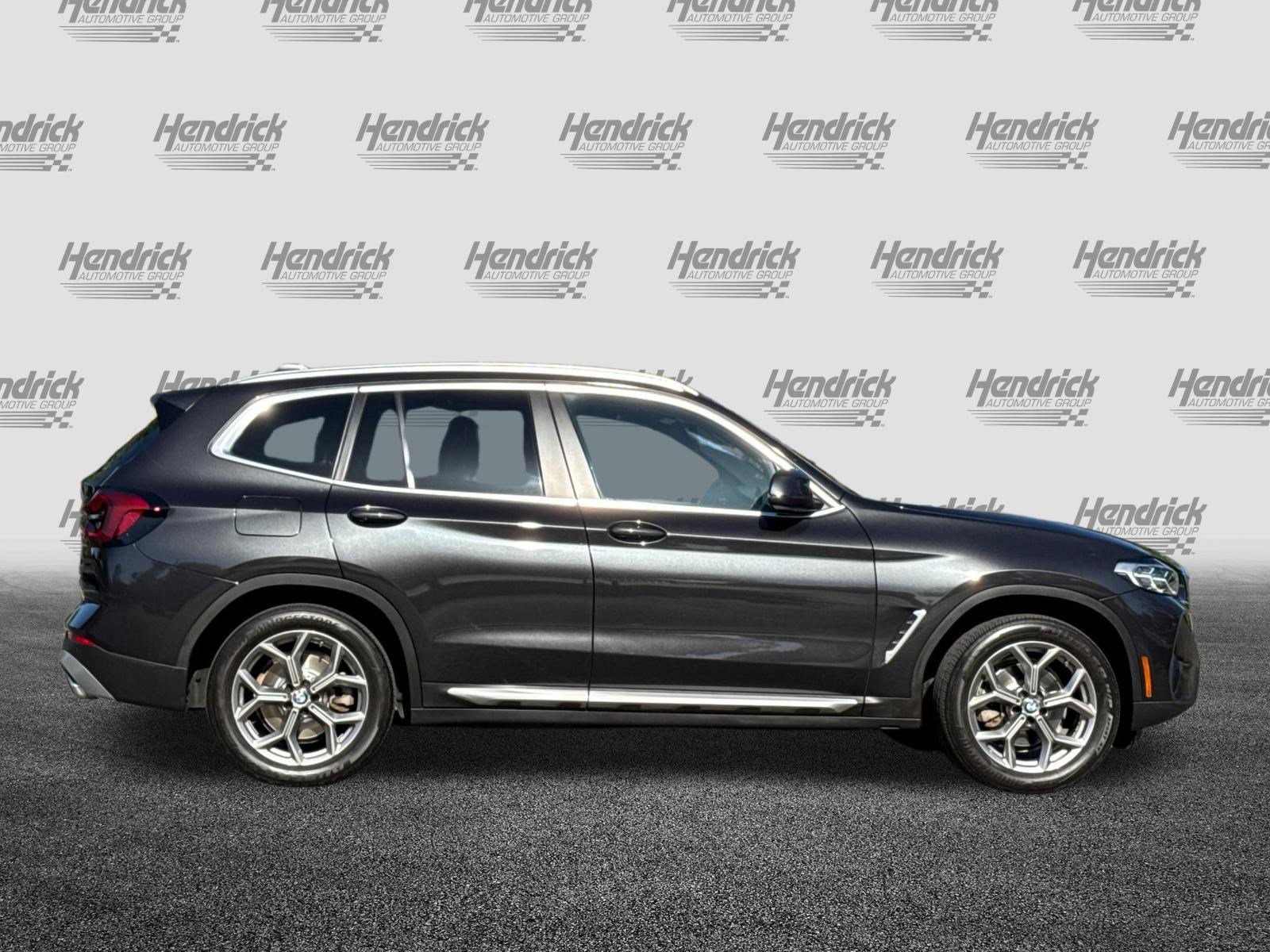 Used 2022 BMW X3 sDrive30i w/ Convenience Package w/ZPA RWD image 3